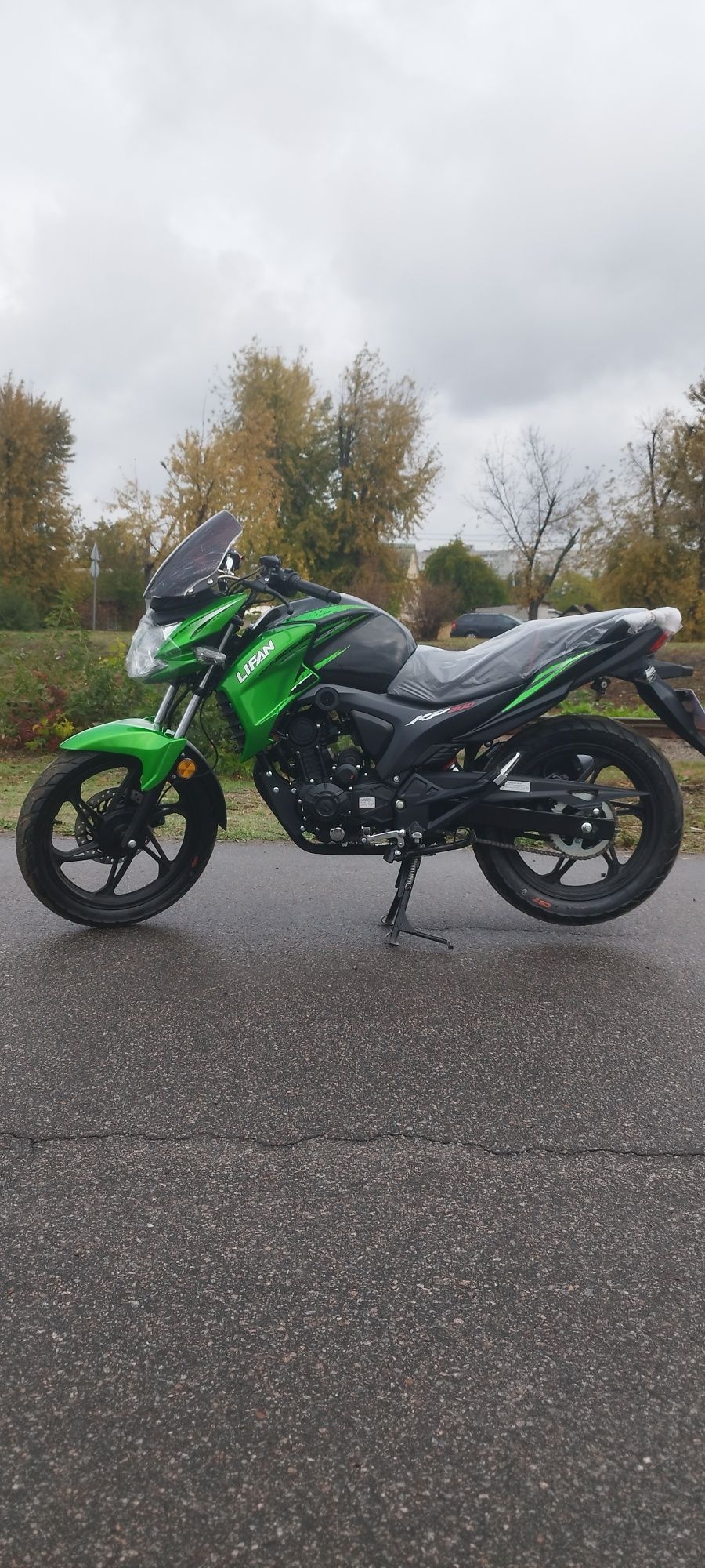 Мотоцикл Lifan KP200 (Lifan Irokez)Лифан Ирокез червоний, жовтий, чорн