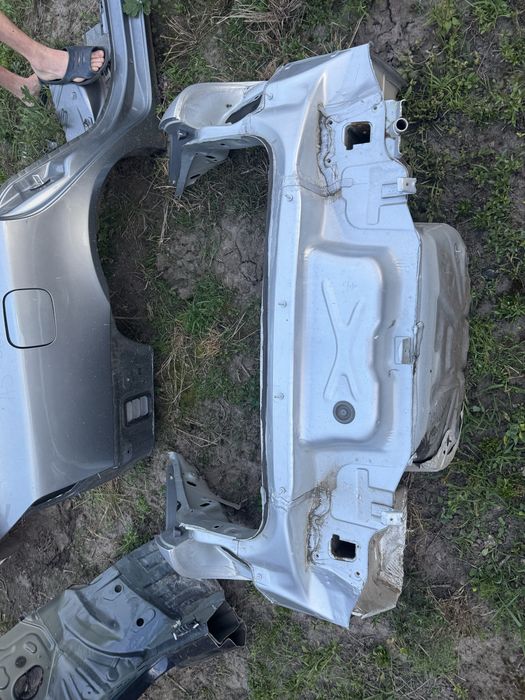 Задня панель, крило четверть VW Golf 6 Skoda Octavia Гольф Октавія