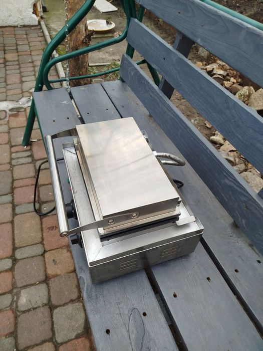 Аппарат КОРН-ДОГ для приготовления вафли на палочке 3 /3