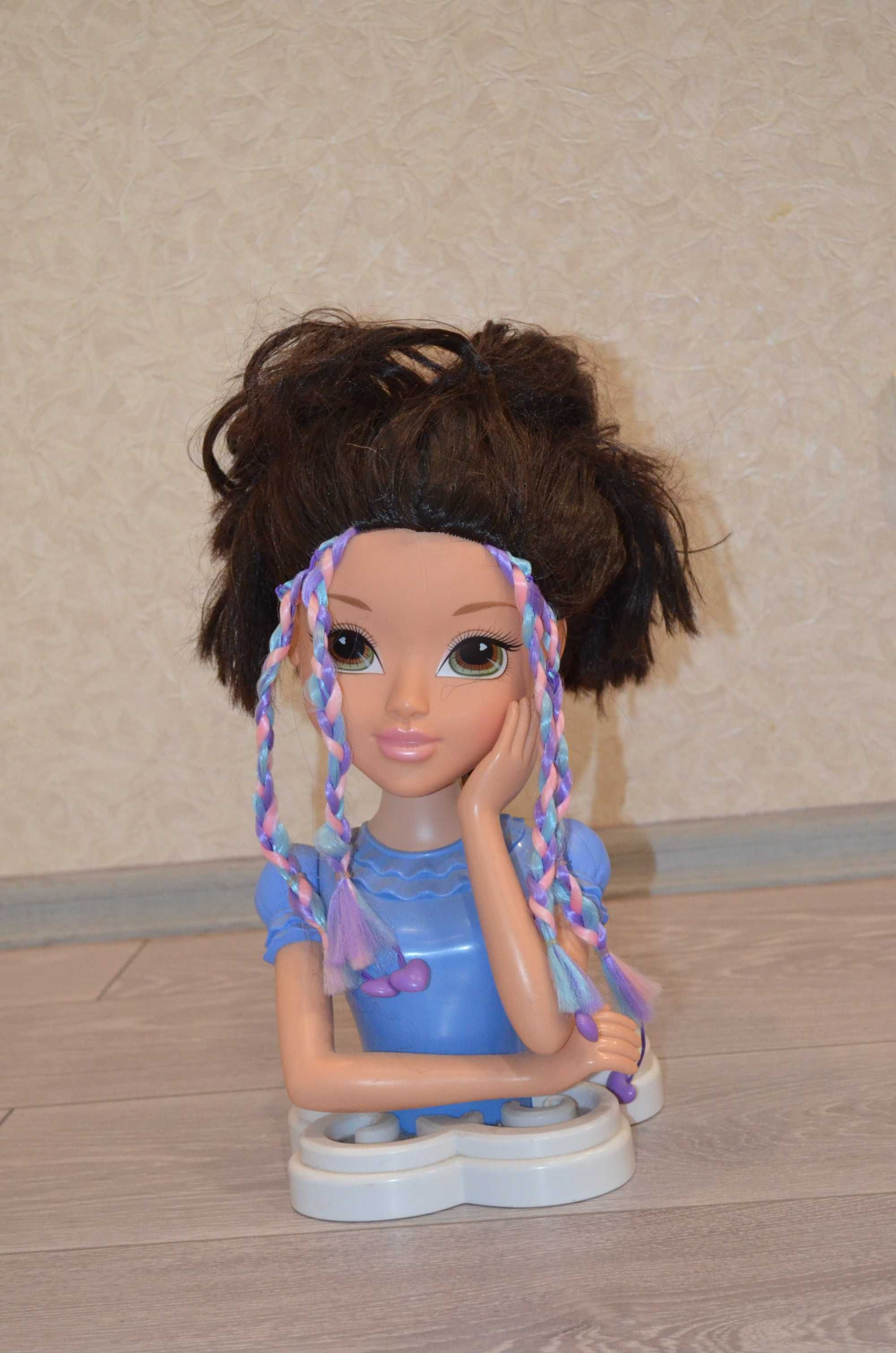 Кукла Манекен Moxie Magic hair makeover Lexa