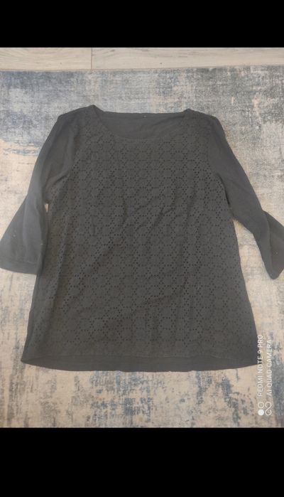 Bluzka damska . Rękaw 3/4