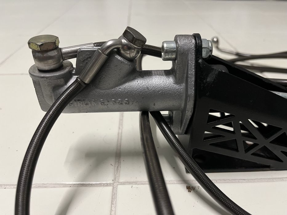 Travão de Mão Hidráulico Vertical + Repartidor de Travagem