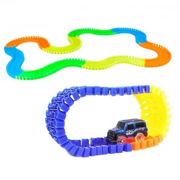 Гоночный трек-конструктор Magic Tracks 220 деталей с 1 машинкой