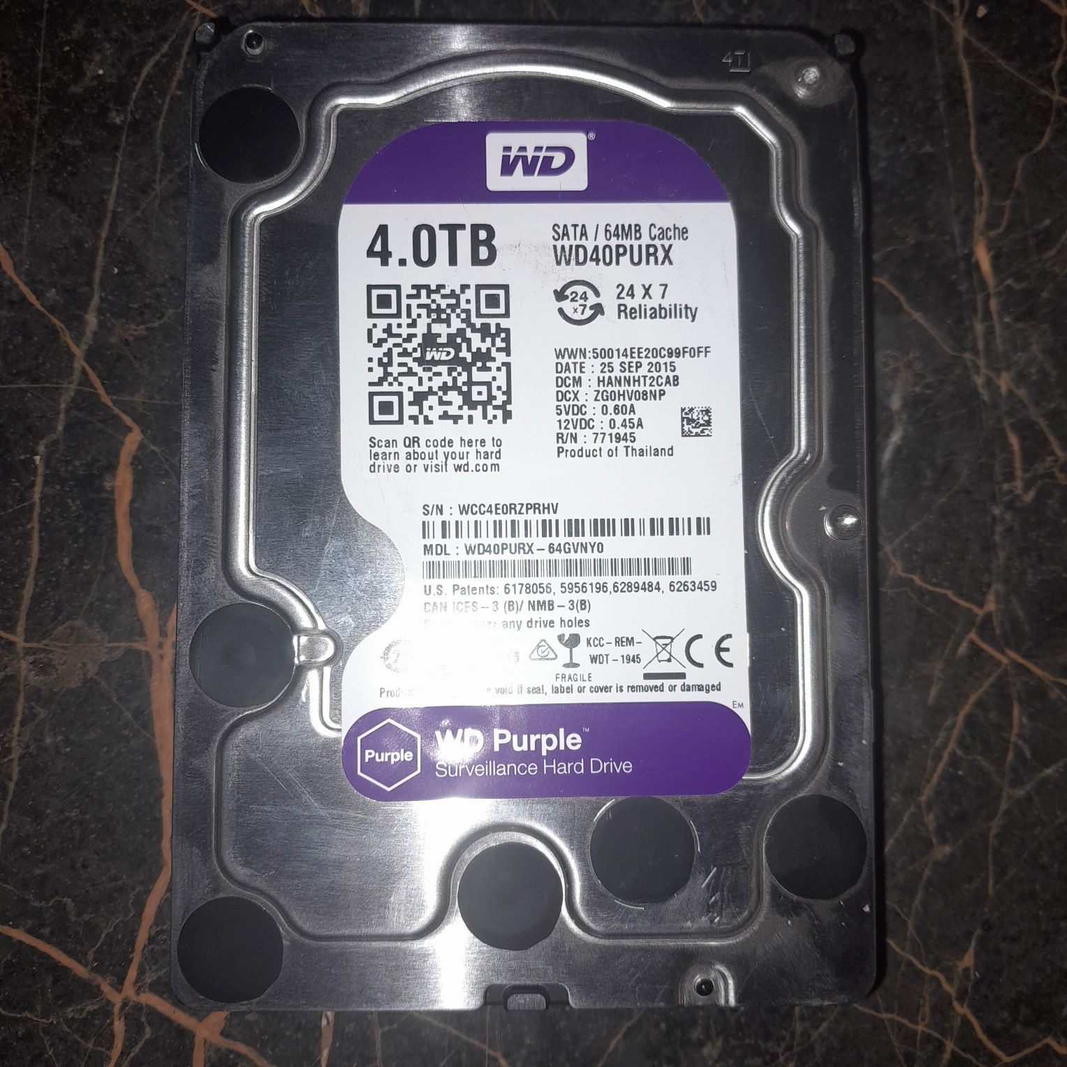 Продам жесткий диск на 4 тб Western Digital Purple 4TB SATA 
Диск для