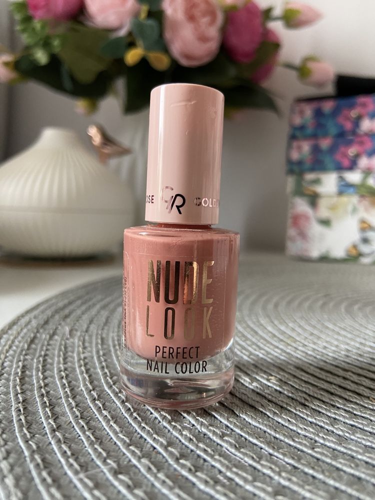 Golden Rose Nude Look lakier do paznokci 04 Coral Nude koralowy