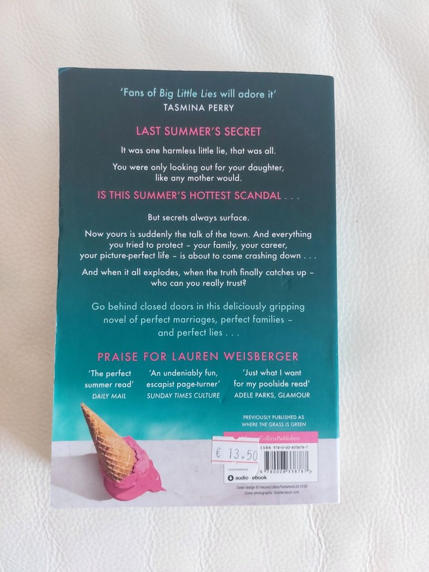Livro "one little lie" de Lauren Weisberger