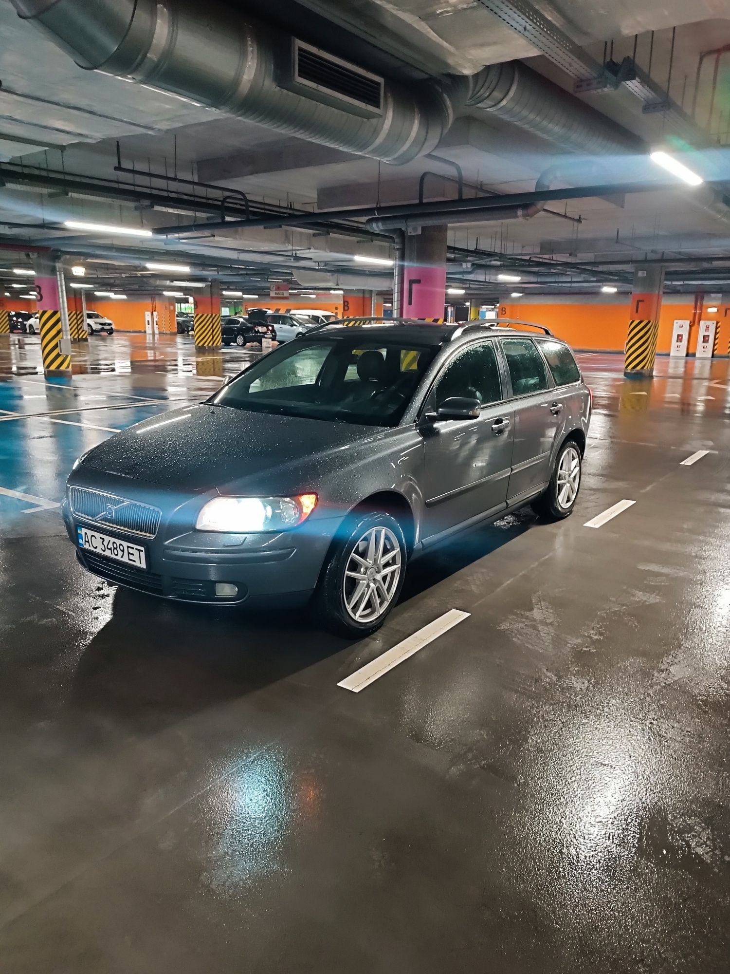 Продається Вольво V50