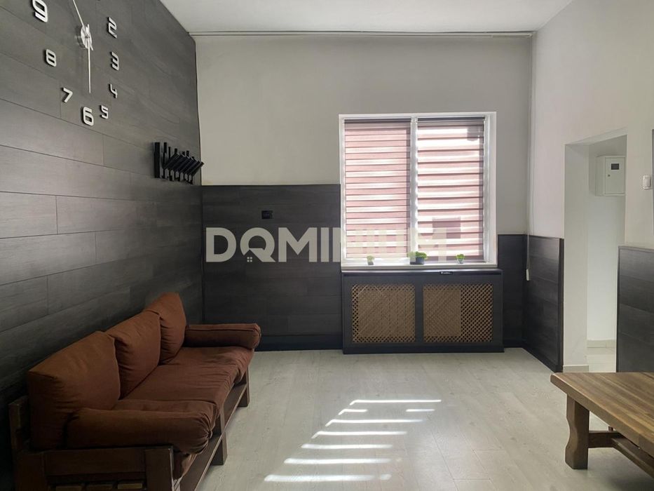 Здається в оренду комерційне приміщення в м. Хуст