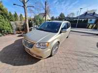 Chrysler Town Country, benzyna + LPG, 7 miejsc,