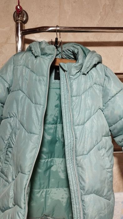 Зимова курточка фірмова для дівчинки .Куртка зима + подарунок