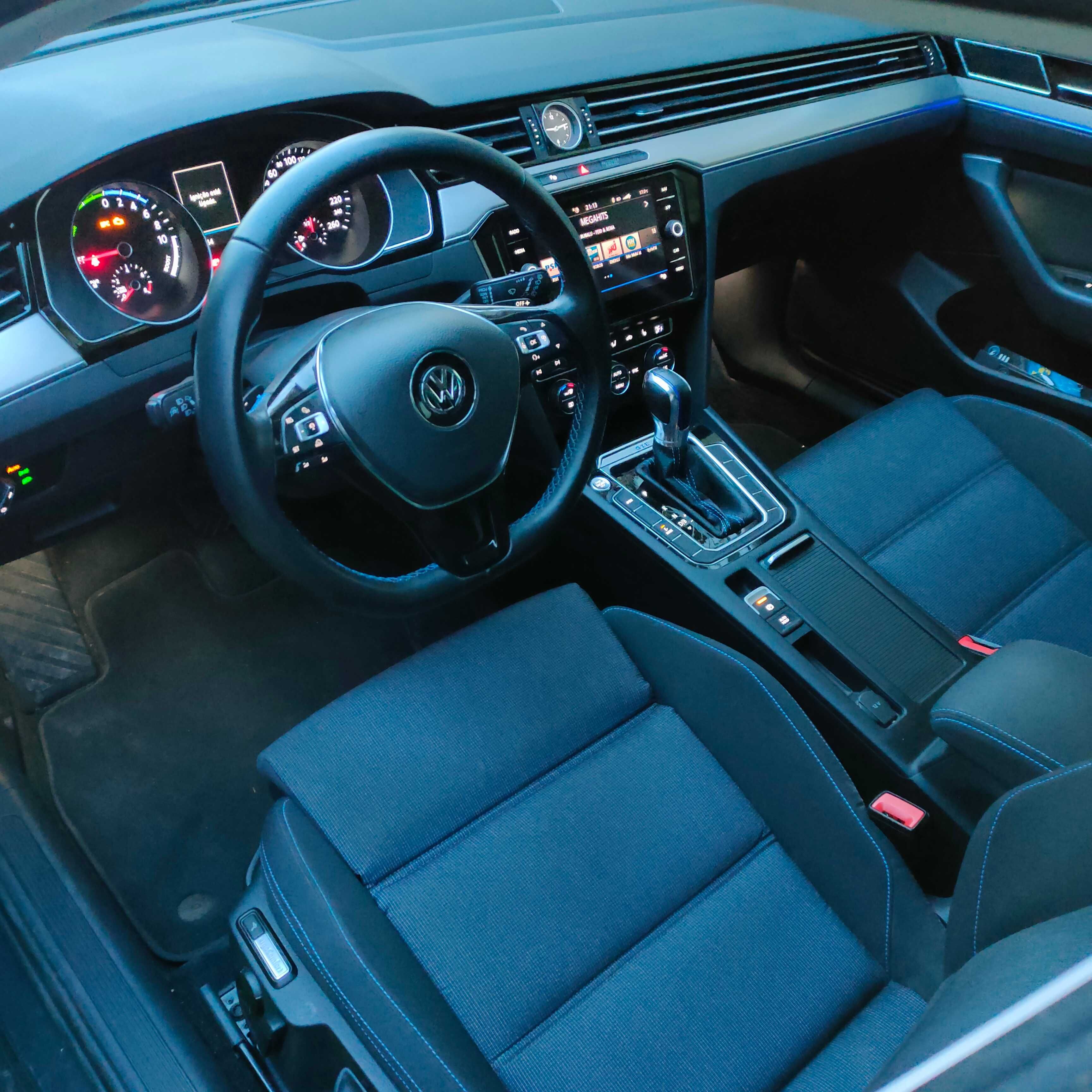 VW Passat Variant GTE Plug-in 218CV