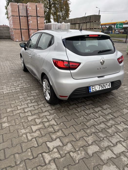 Renault clio hatchback