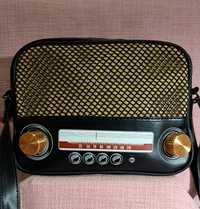 Винтаж Арт Деко хипстерская чёрная  сумка, стилизована под Радио
