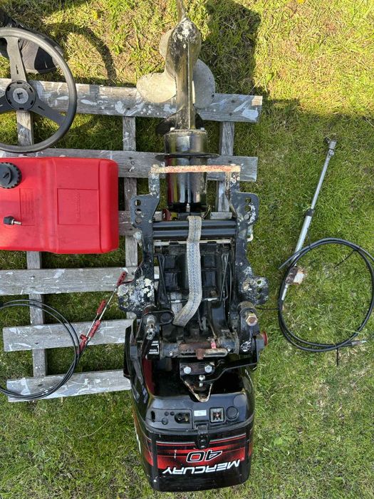 Silnik zaburtowy Mercury Mariner manetka linki kierownica stopa