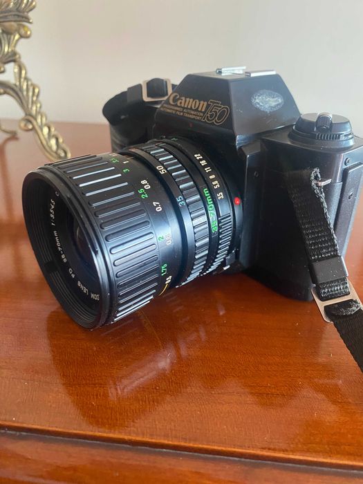 Câmara fotográfica analógica Canon T50