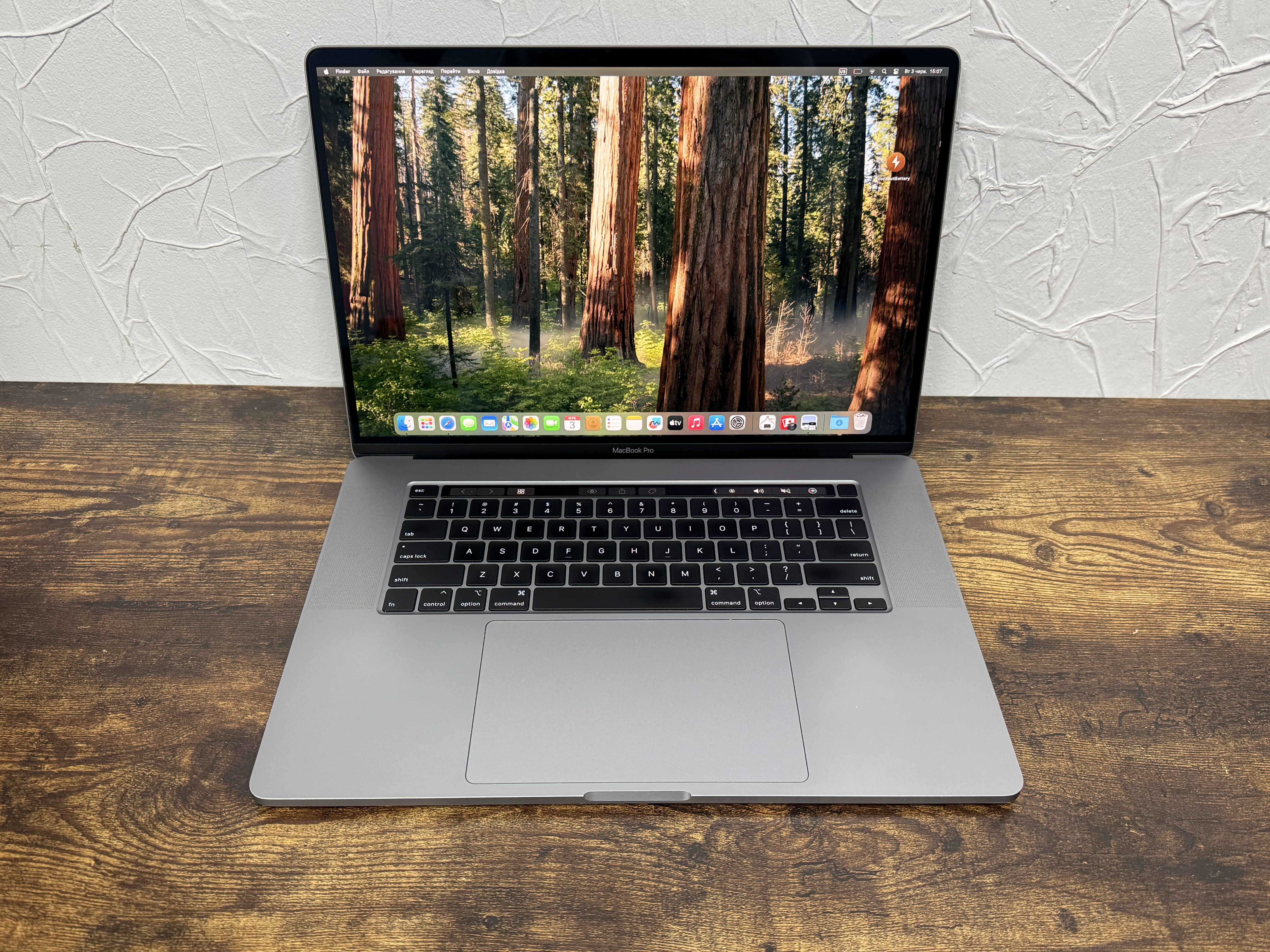 MacBook Pro 16” – i7, 16GB RAM, 500GB SSD, Radeon Pro 5300M