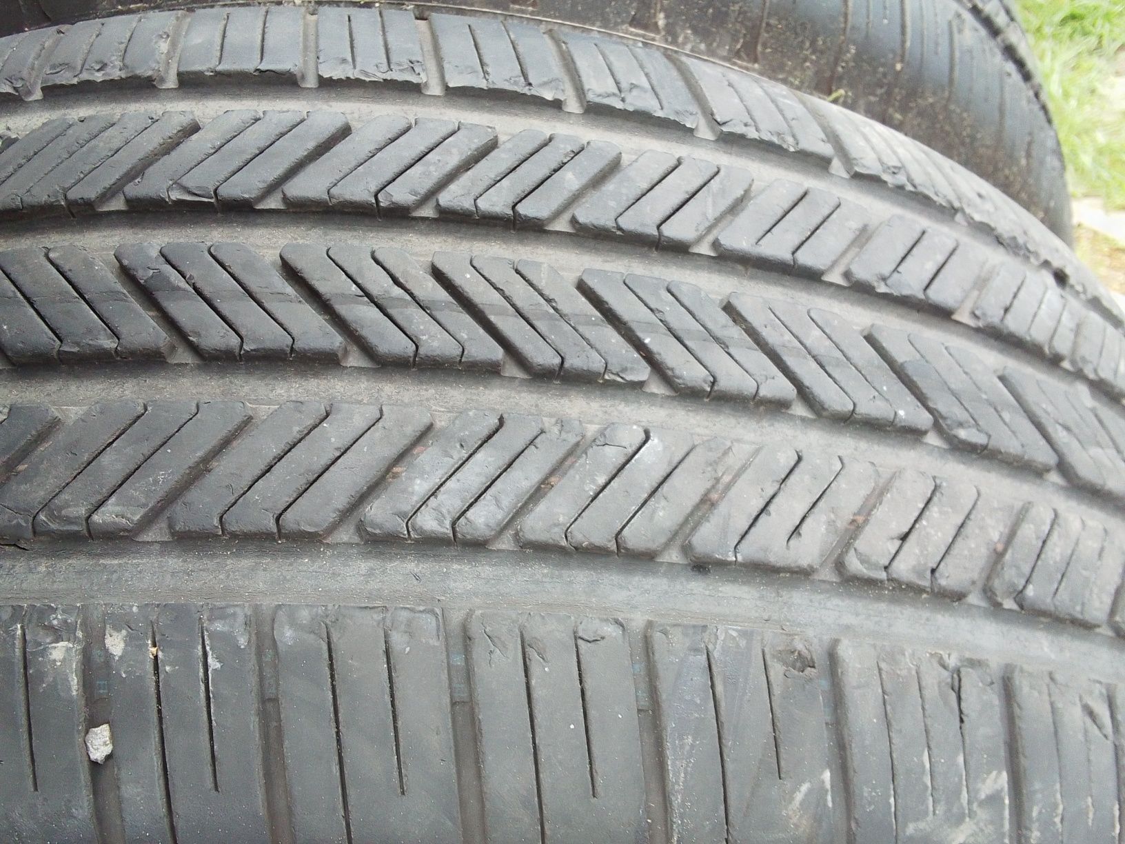 Cena za 2 Opony wielosezonowe 235/55r19 GOODYEAR 2021r 6mm