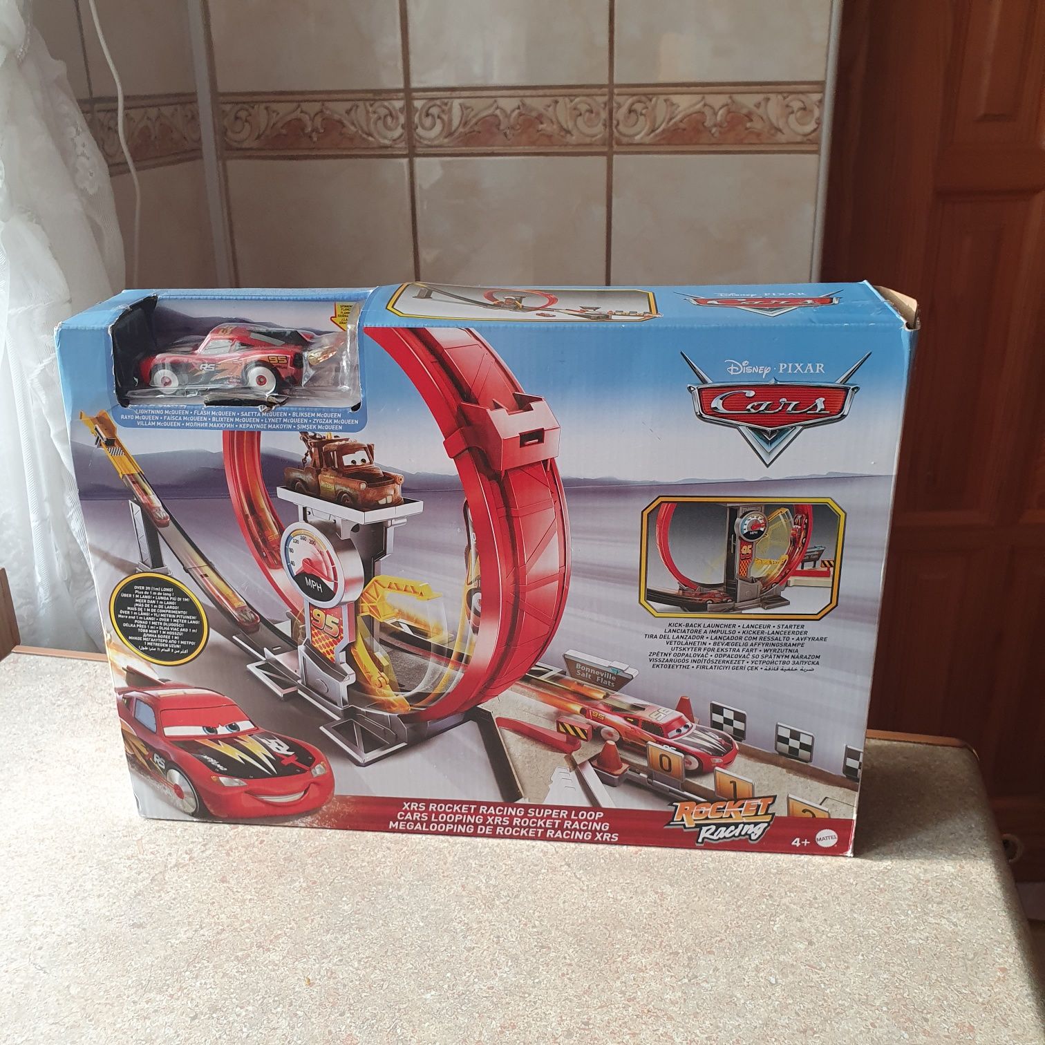 Tor Mattel cars McQueen cars disney superpętla samochodowy tor