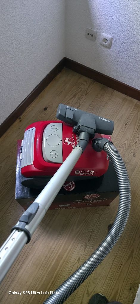 Vendo Aspirador Hoover Capture 2100w
