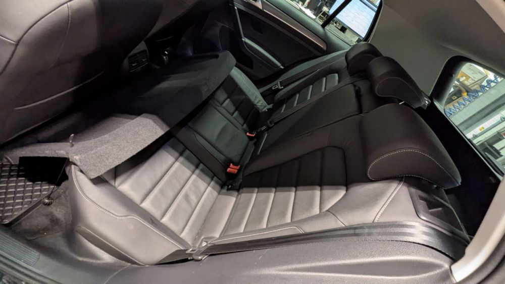 Volkswagen e-Golf 2020 (36 kw/шкіра/дінаудіо/клімат/круіз/лед панель)
