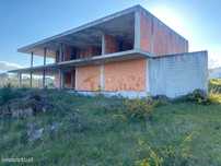 Moradia T4