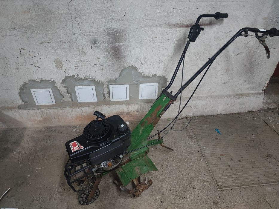 Glebogryzarka spalinowa