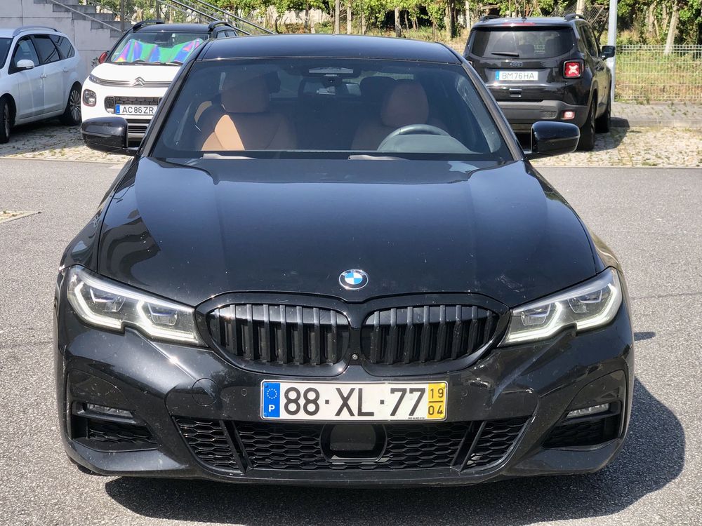 BMW 330i 2019 | 36.000 km | 34.000€