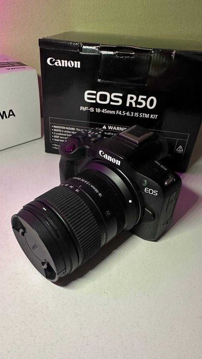 Canon EOS R50 Black(20500) + Sigma 18-50mm f/2.8(19к)