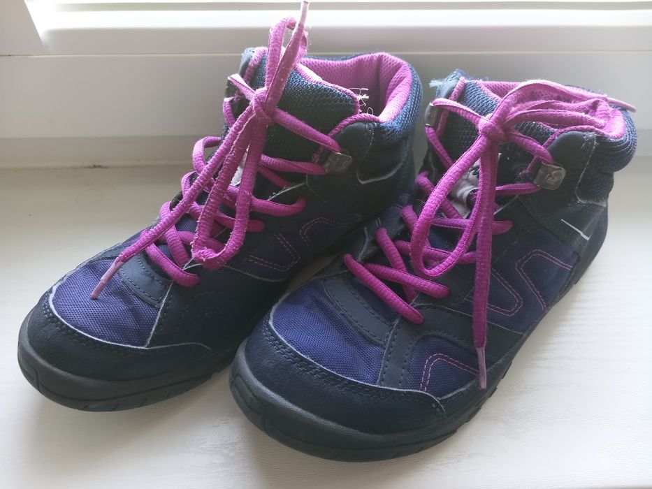 Buty trekingowe marki Quechua