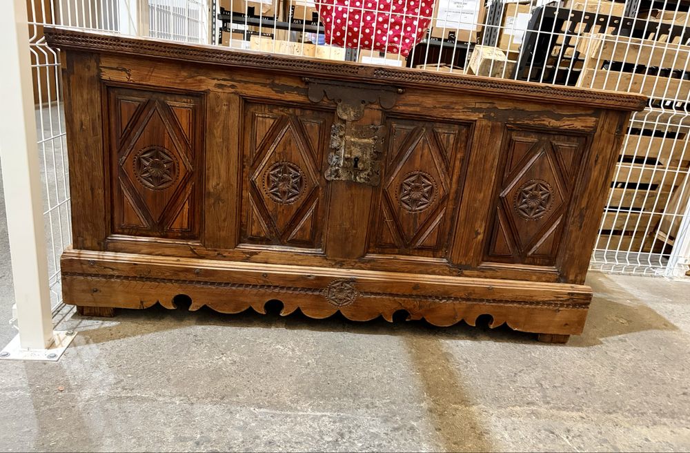 Baú Vintage - em bom estado