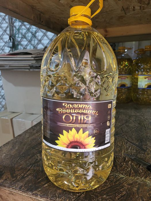 Олія рафінована,повних 10л.Продаж від 2 бутилок