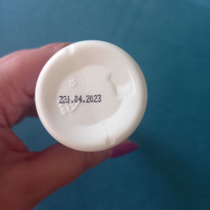 Avon Foot Works lawendowy spray do stóp i obuwia z ochroną przeciwzapa