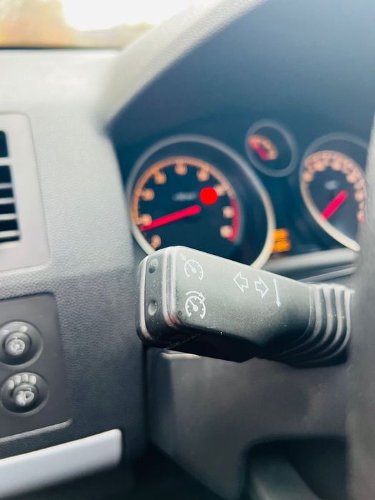 Opel Zefira B 1.6 бензин