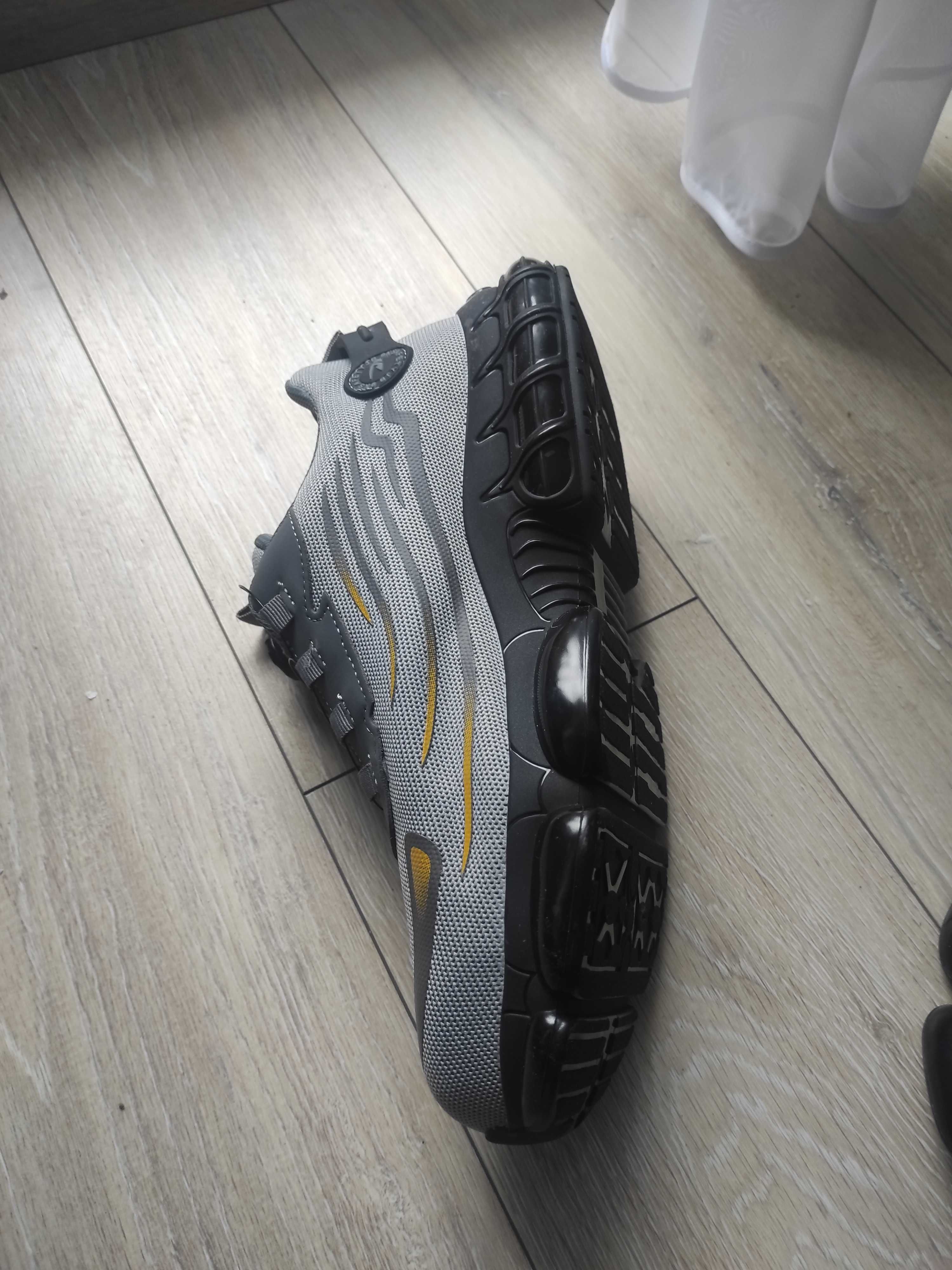Buty robocze lekkie oddychające