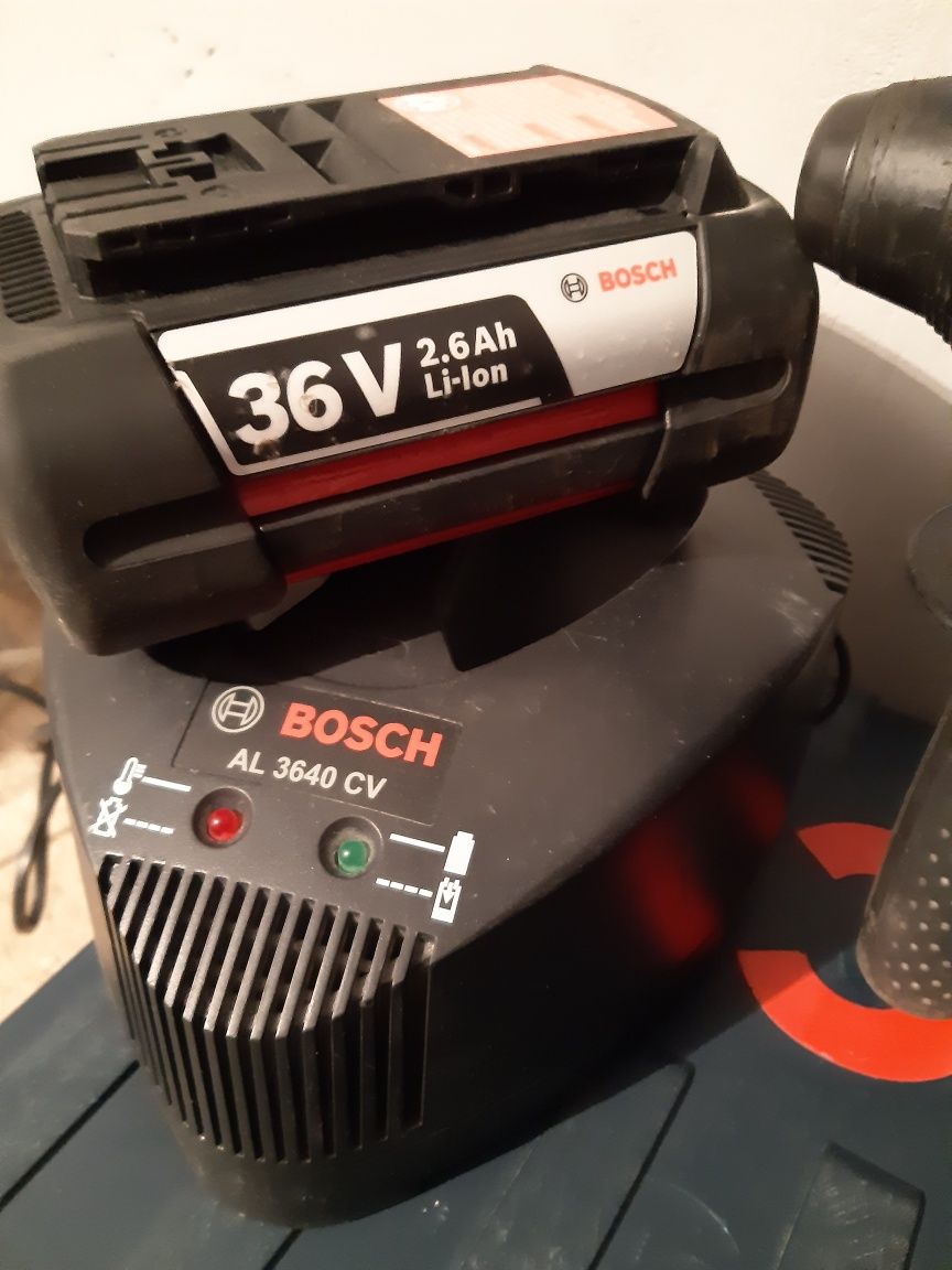 Продам BOSCH 36V Акумуляторний перфоратор