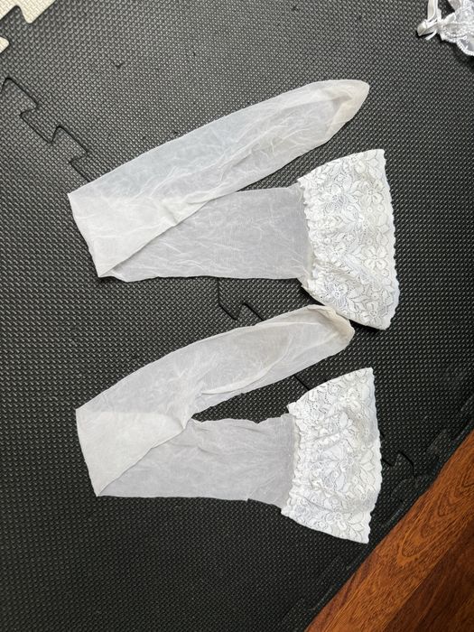 koronkowy pas ślubny, zestaw bielizny ślubnej Polskiej marki Konrad