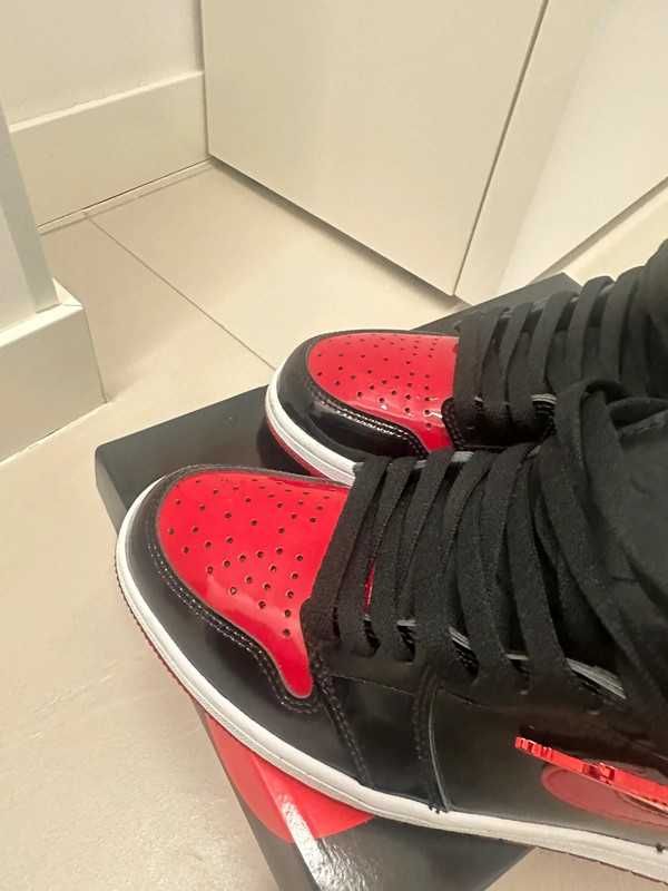 Jordan 1 Retro High OG Patent Bred R.37.5