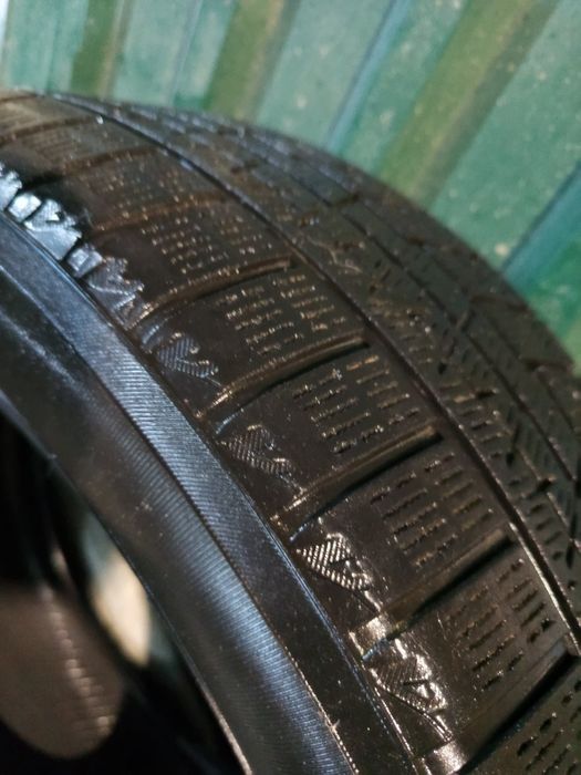 Продам зимові шини 225×55×17