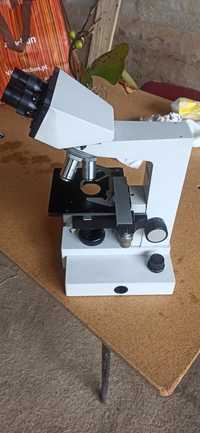 Microscópio Leitz