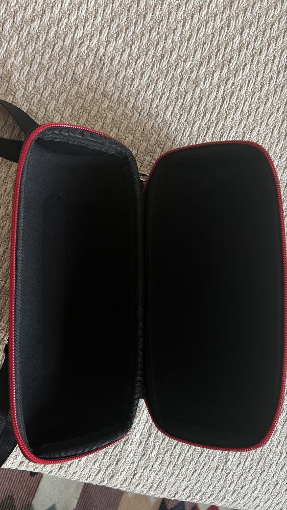 JBL Charge 4 żółty - z pokrowcem