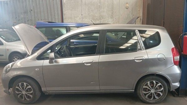 Para Peças Honda Jazz Ii (Gd_, Ge3, Ge2)
