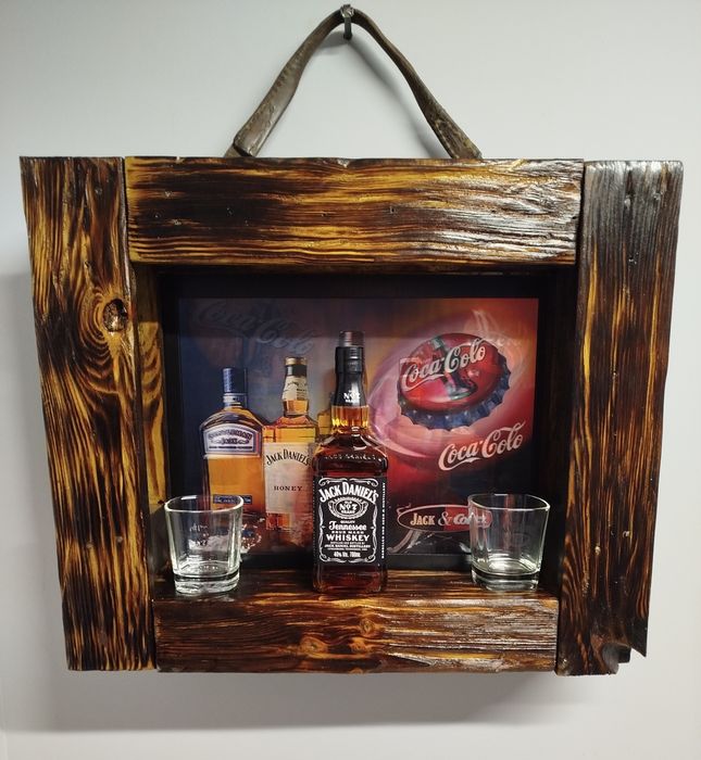 Ekspozytor Jack & Coke..