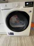 Sprzedam suszarkę Electrolux EW8H458BP