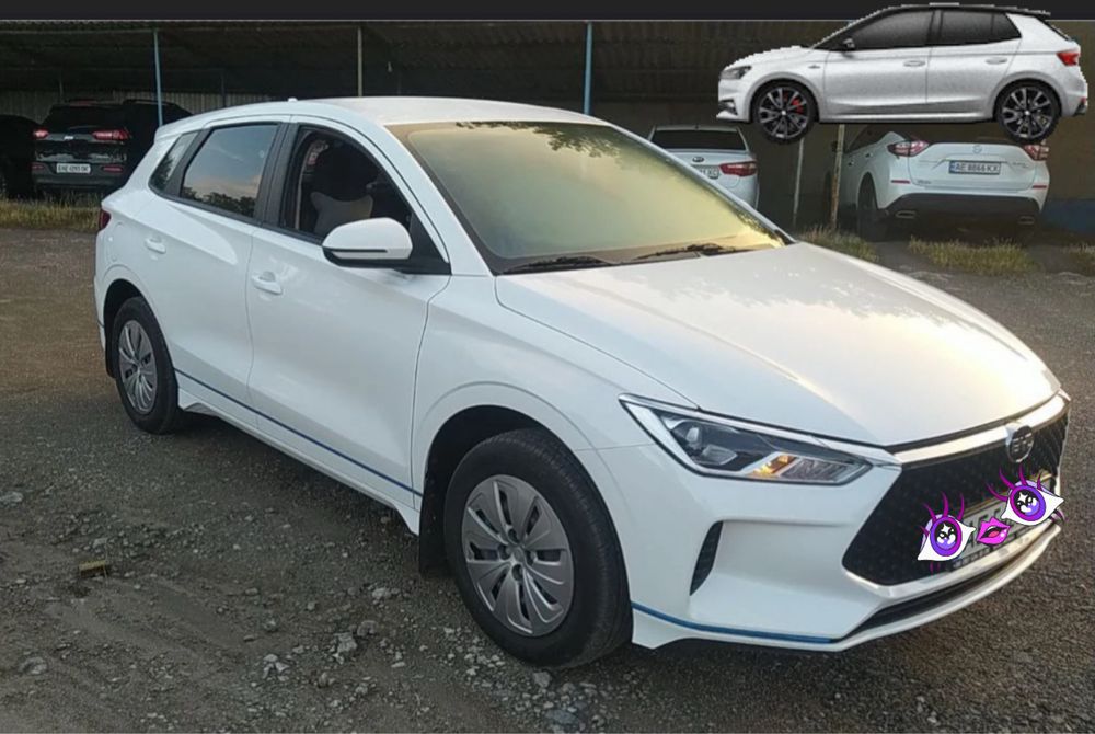 BYD E2 — електромобіль в оренду під таксі