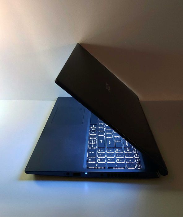 ACER Gaming =15,6" IPS= SSD1TB 20GB Ryzen5 GTX1650