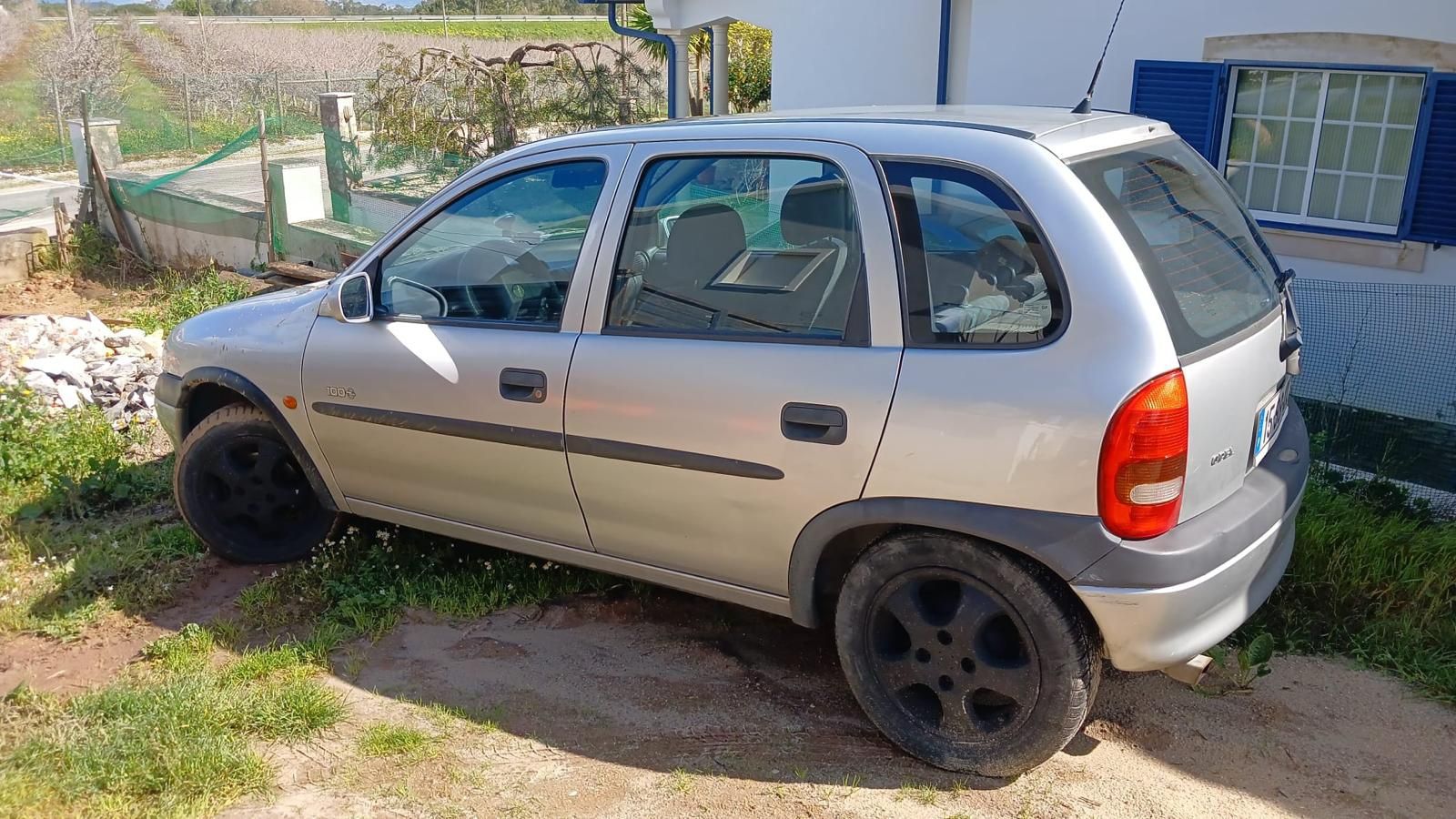 Vendo opel corsa