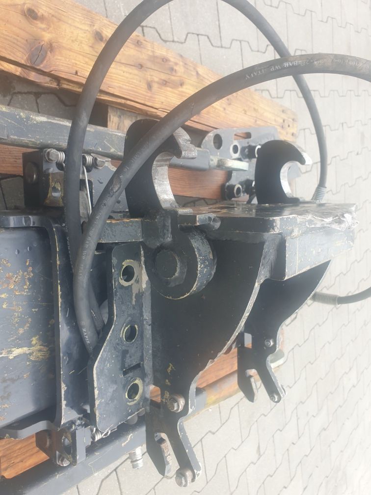 Zaczep dolny listwa hitch automat Deutz Fahr Same Lamborghini (1845)