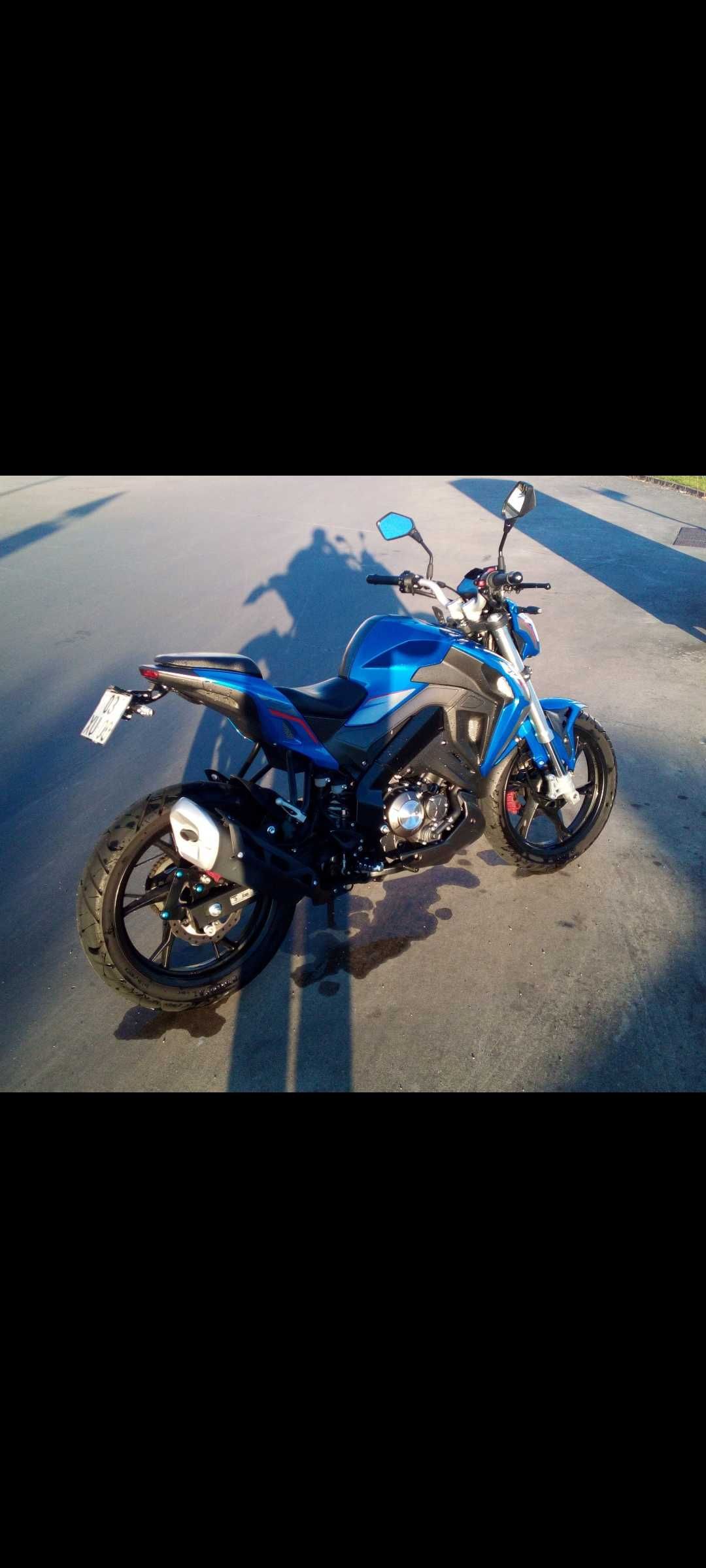 Keeway rkf 125 como nova