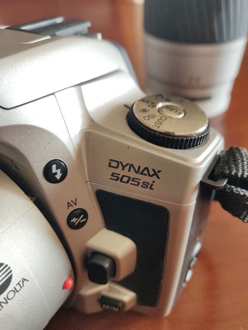 Minolta Dynax 505si