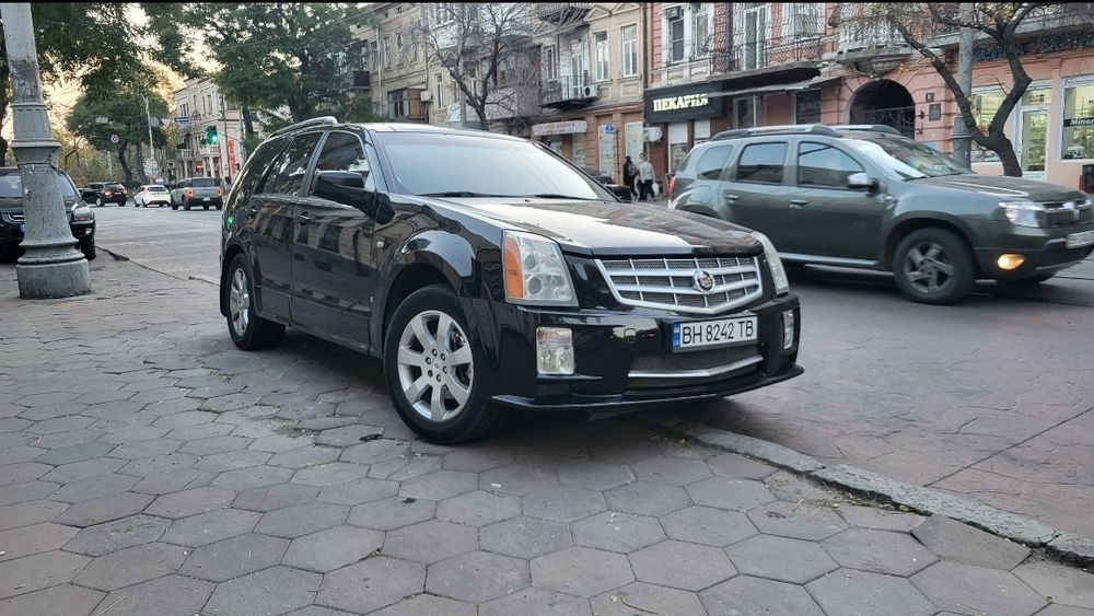 Cadillac SRX 4.6 AWD Sport Панорама 2009